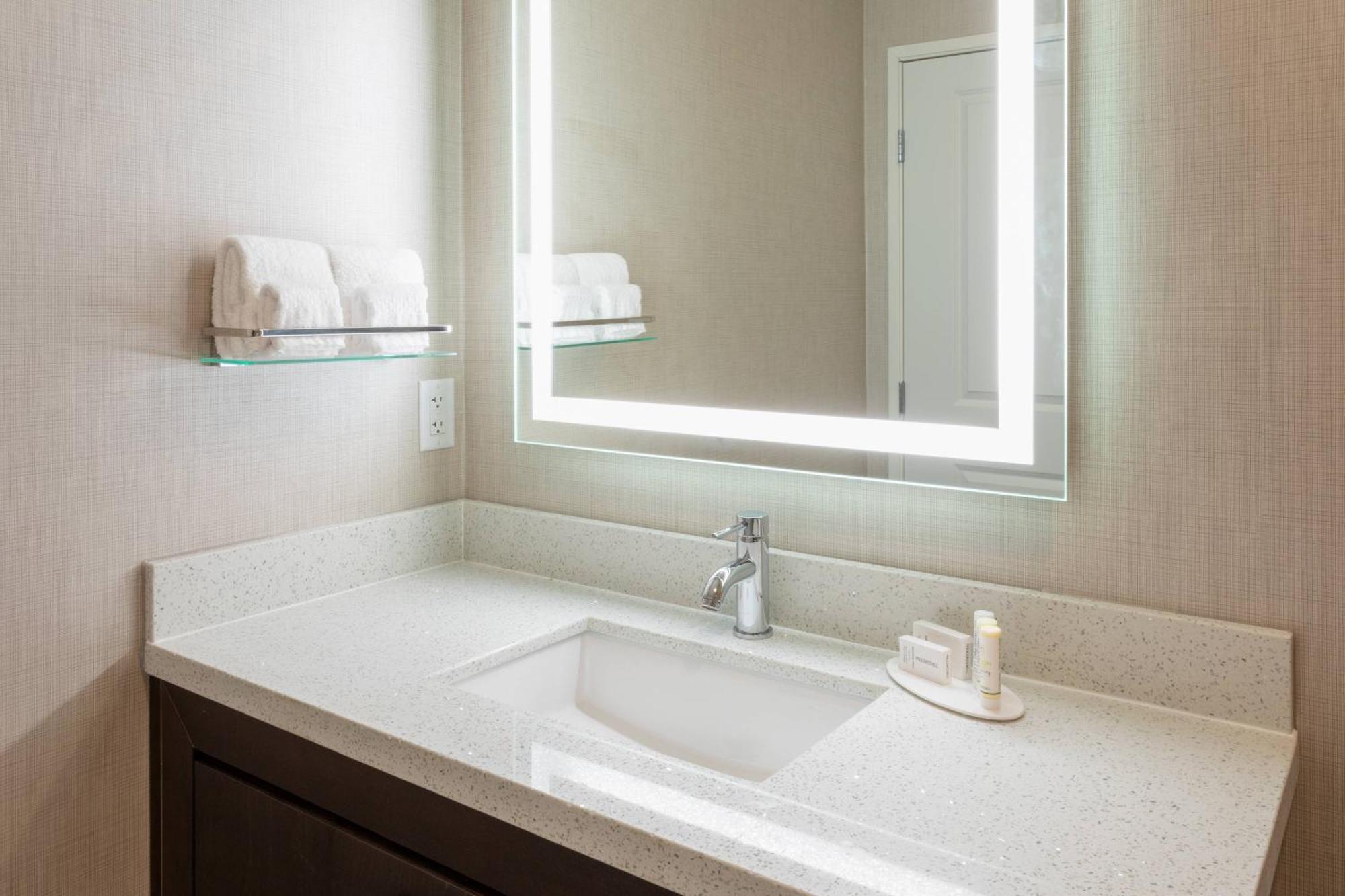 Residence Inn By Marriott St. Cloud Waite Park Εξωτερικό φωτογραφία